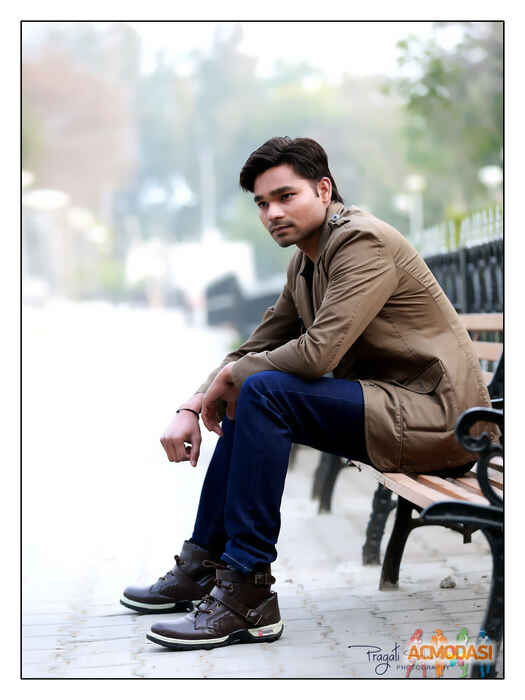 manjiit pal hans photo №55473. Uploaded 21 April 2016