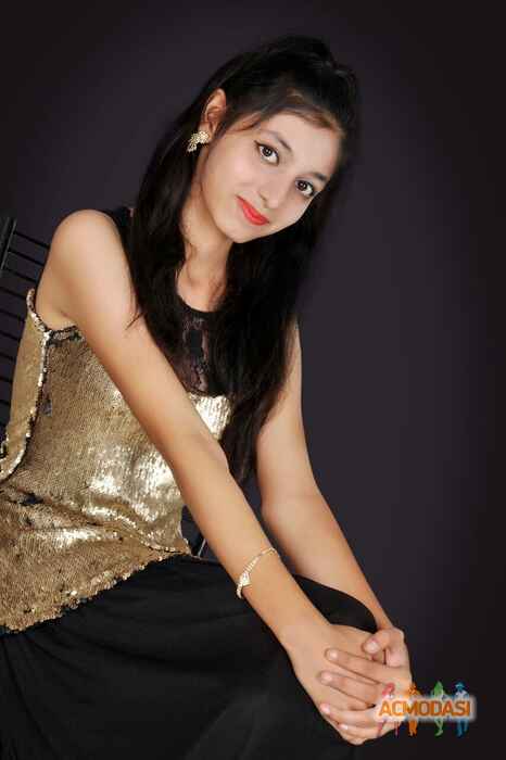 Simran khubchandani Khubchandani Khubchandani photo №95409. Uploaded 10 February 2017