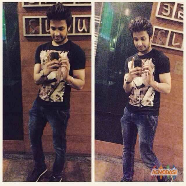 Deepesh   photo №13352. Uploaded 03 August 2015