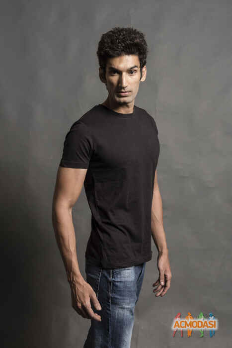 sahil  Chadha photo №53747. Uploaded 11 April 2016