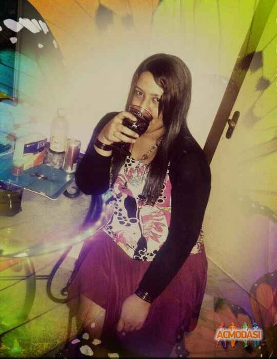 Yolande  Mendes photo №32594. Uploaded 04 December 2015