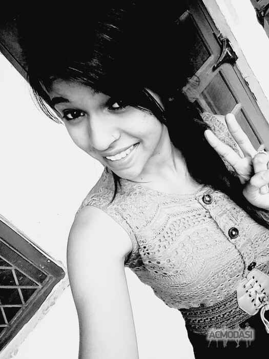 Pooja  Malik photo №102468. Uploaded 27 April 2017