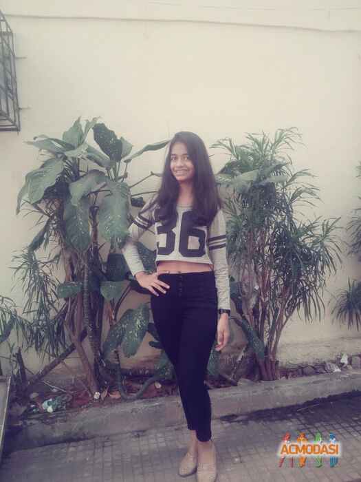 julie hitesh doshi photo №76174. Uploaded 16 September 2016