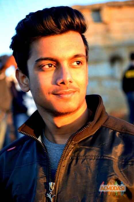 Sudhanshu  Singh photo №99219. Uploaded 28 March 2017