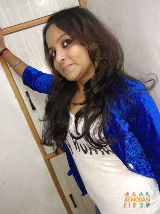 Darakshan Zaki   photo №55533. Uploaded 22 April 2016