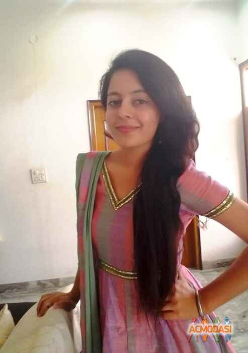 Chandani   photo №24475. Uploaded 13 October 2015