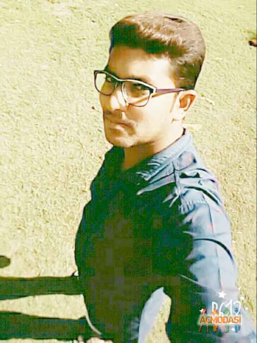 Kushal H Pandit photo №52878. Uploaded 04 April 2016