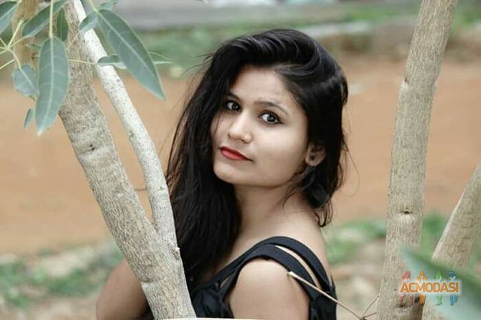 Rashmi  Giri photo №121106. Uploaded 27 September 2019