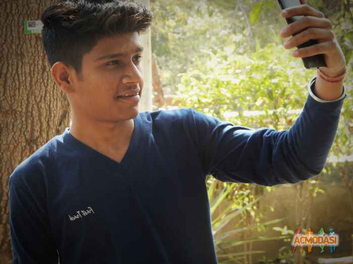 Tushar  Gautam photo №110902. Uploaded 09 October 2017