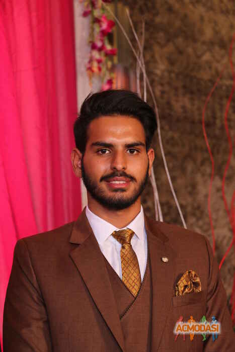 Harneet  Singh photo №102639. Uploaded 28 April 2017