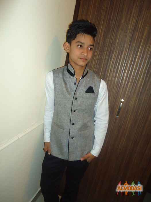 Rohan Singh Rawat photo №43565. Uploaded 28 January 2016