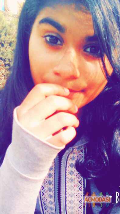 Devika  Varshney photo №106097. Uploaded 09 June 2017
