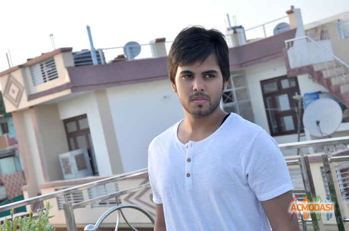Utkarsh  Mishra photo №23107. Uploaded 02 October 2015