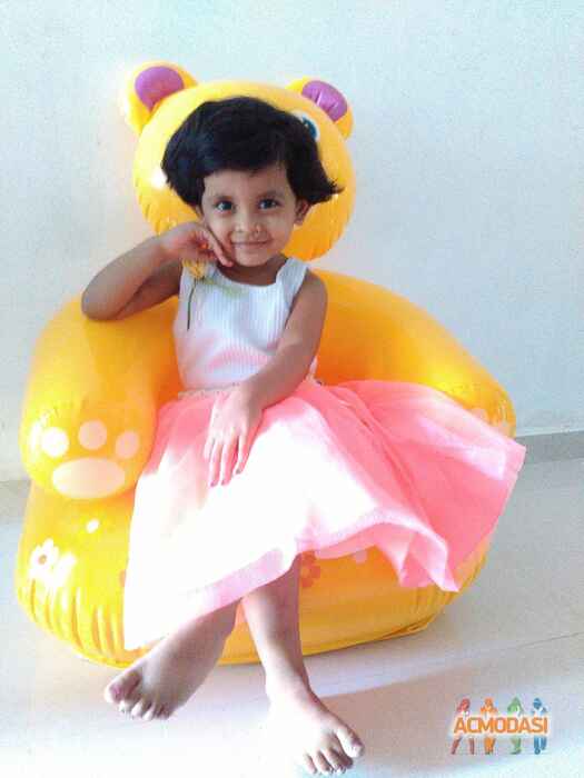 Nidhi Rajeshbhai Choksi photo №60629. Uploaded 27 May 2016