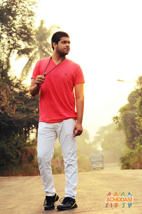 Shubham  Bhatia photo №32518. Uploaded 03 December 2015