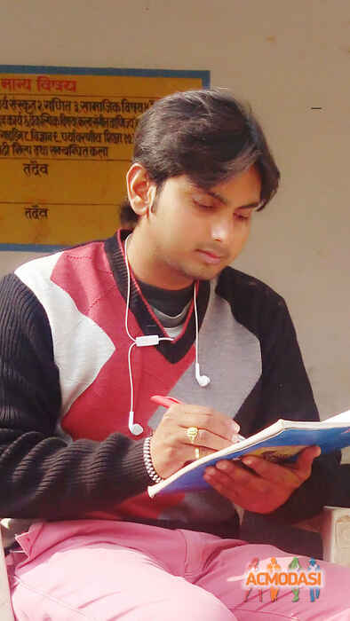 Tirthraj  Tiwari photo №87273. Uploaded 11 December 2016