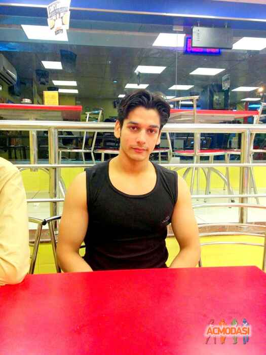 Anurag  Mishra photo №24018. Uploaded 10 October 2015