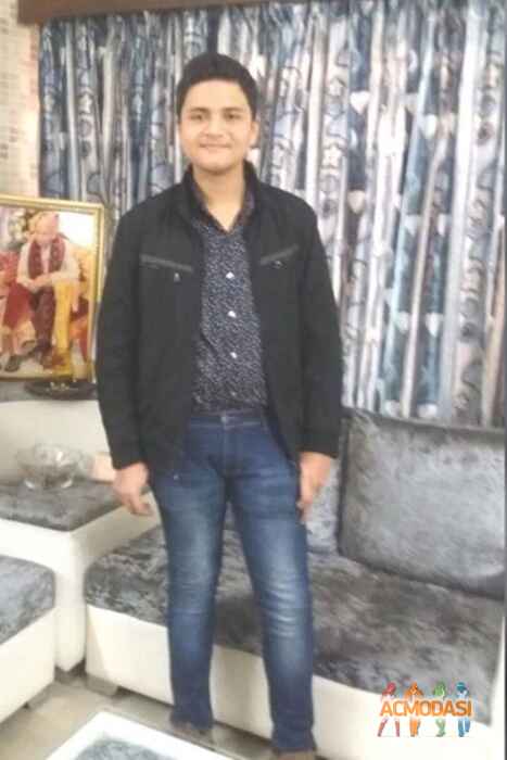 Devansh  Kumar photo №53339. Uploaded 07 April 2016