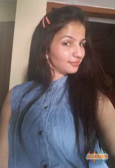 Nishu  Singh photo №35001. Uploaded 18 December 2015