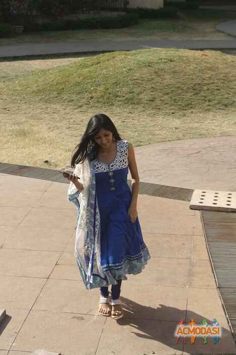 Saloni  Kale photo №28934. Uploaded 15 November 2015
