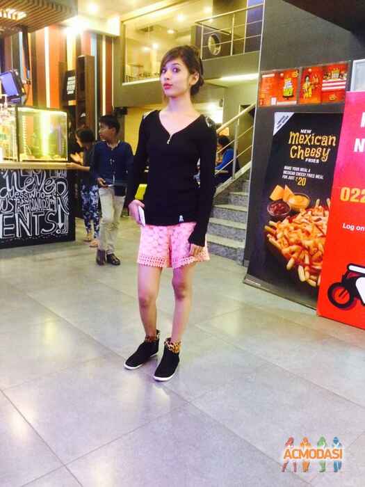 Bhumi  Pant photo №87961. Uploaded 17 December 2016