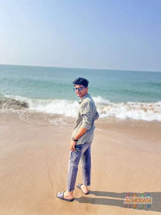 Meet  Prajapati photo №125021. Uploaded 25 March 2025