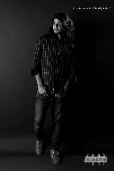 Prince  Singh photo №99943. Uploaded 05 April 2017