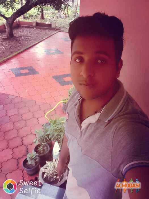 Robin Joseph Paul photo №106470. Uploaded 16 June 2017