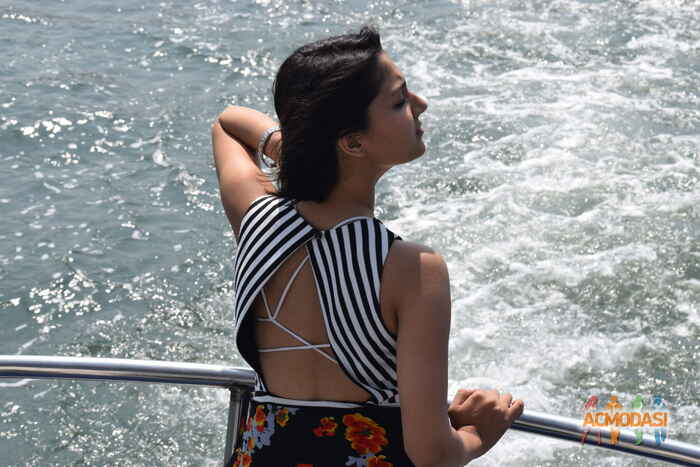 shivani  suri photo №93218. Uploaded 25 January 2017