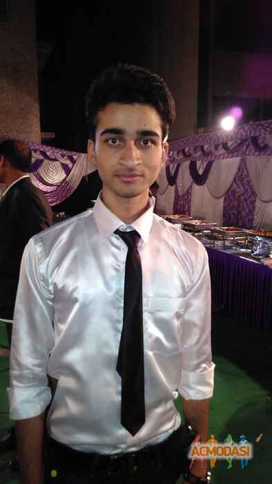 hariom singh om Singh photo №50277. Uploaded 13 March 2016