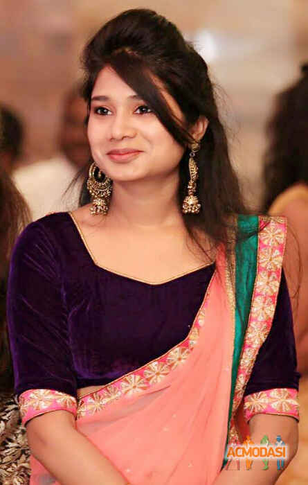 Harshapali  Thosar photo №102002. Uploaded 23 April 2017