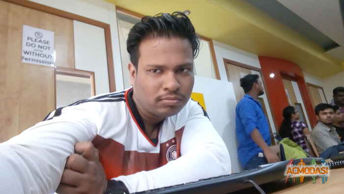 Ritesh Torne   photo №78211. Uploaded 03 October 2016