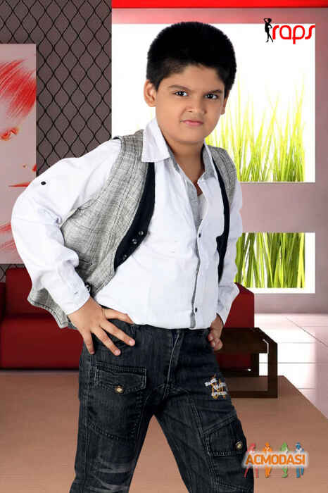 Dev Chander Shahani photo №27608. Uploaded 05 November 2015