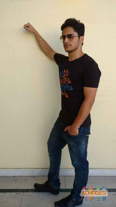 gopal  salaria photo №55805. Uploaded 24 April 2016