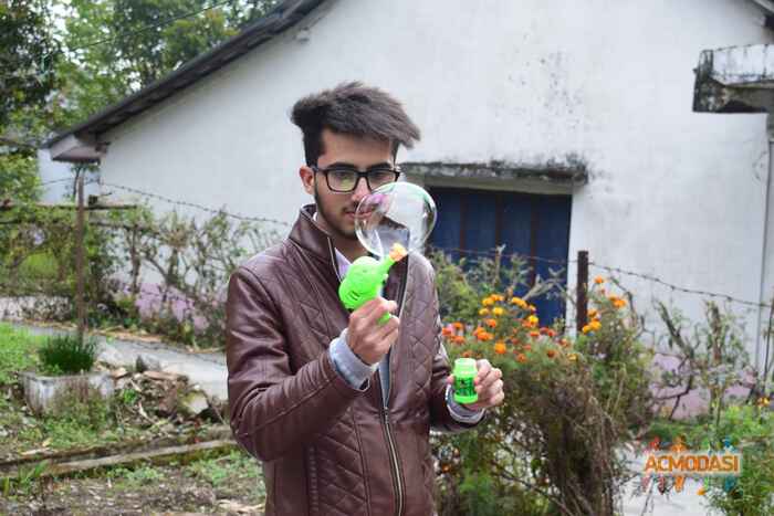 APURAV  DOGRA photo №100092. Uploaded 06 April 2017