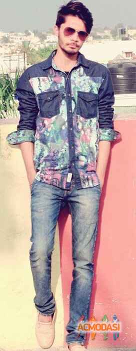 Shravan  Patel photo №41382. Uploaded 17 January 2016