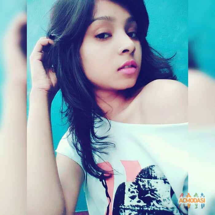 Surbhi Chandra Pathak photo №51875. Uploaded 27 March 2016
