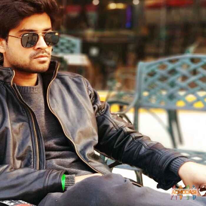 Dev  Parashar photo №115916. Uploaded 15 April 2018
