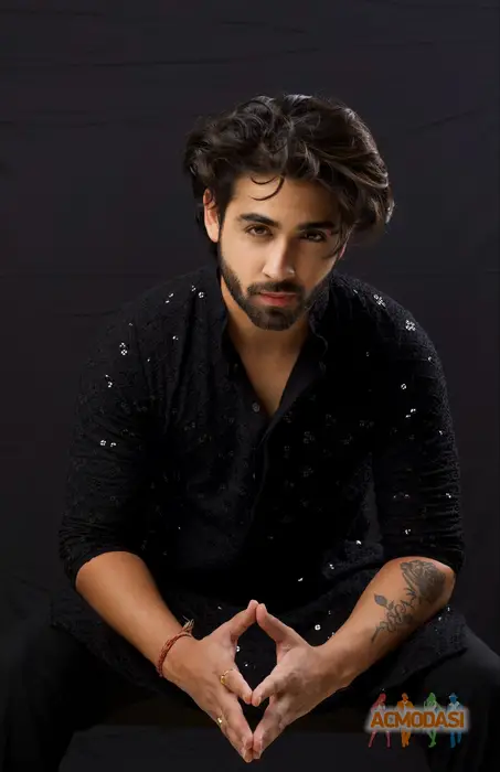 Tarush  Lalwani photo №125875. Uploaded 06 October 2025