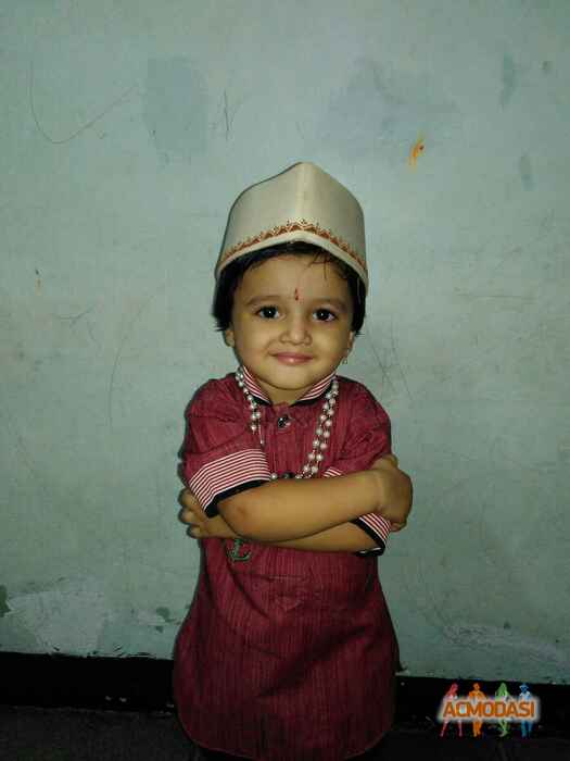 Vedant Laxmikant Tiwari photo №18064. Uploaded 01 September 2015