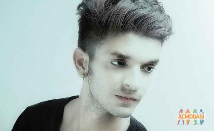 mayukh  pandit photo №56212. Uploaded 26 April 2016