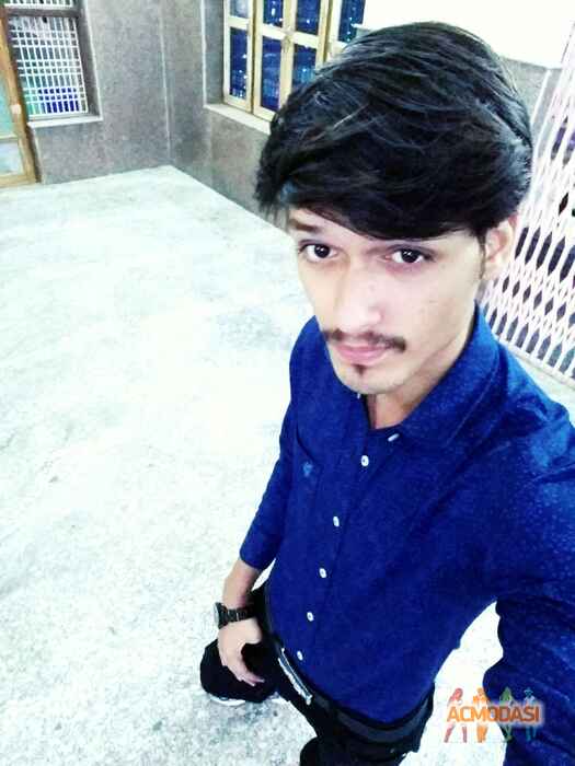 Shashank   photo №101899. Uploaded 23 April 2017