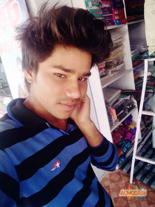 Ajit Singh Singing Singer photo №104912. Uploaded 24 May 2017