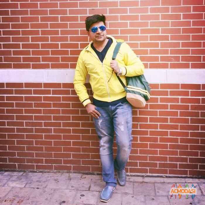 Vivek   photo №32952. Uploaded 06 December 2015