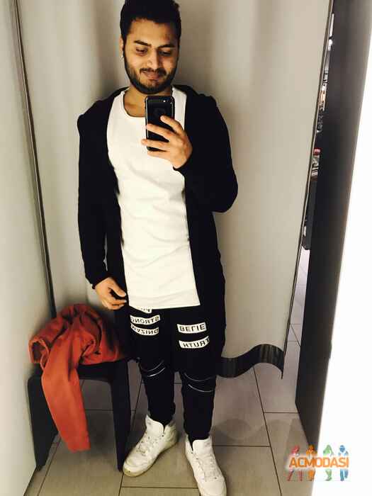 Karan Deep Sharma photo №105641. Uploaded 03 June 2017
