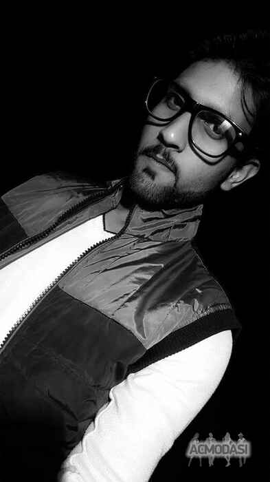 divyanshu singh Charlie photo №52576. Uploaded 02 April 2016