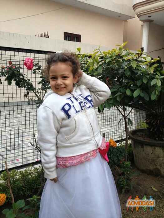 Jasnoor  kaur photo №37497. Uploaded 02 January 2016