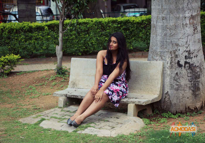 Praneeta  Kosaraju photo №23994. Uploaded 10 October 2015