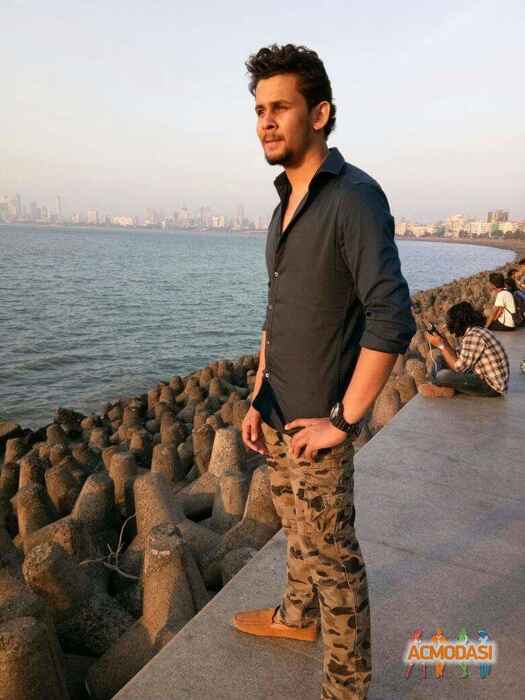 Yuvraj Gopal Vashishtha photo №107591. Uploaded 07 July 2017