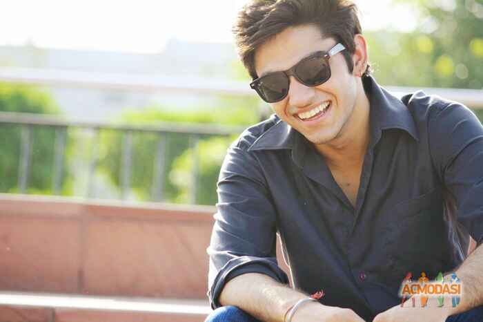 Pranav  Gandhi photo №35956. Uploaded 24 December 2015